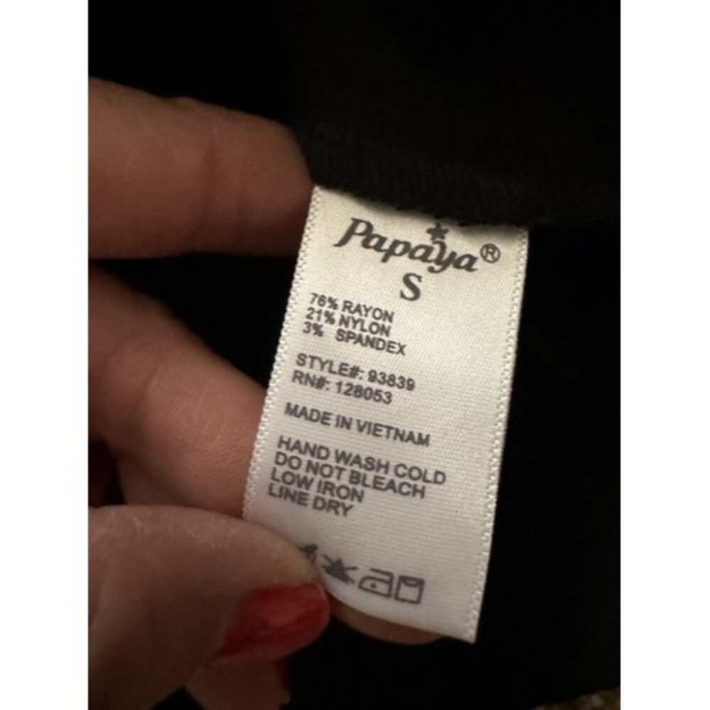 Papaya Basic Solid Black Roll Sleeve Single Butto… - image 7